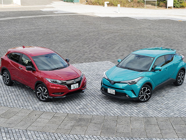 C-HR vs ヴェゼル