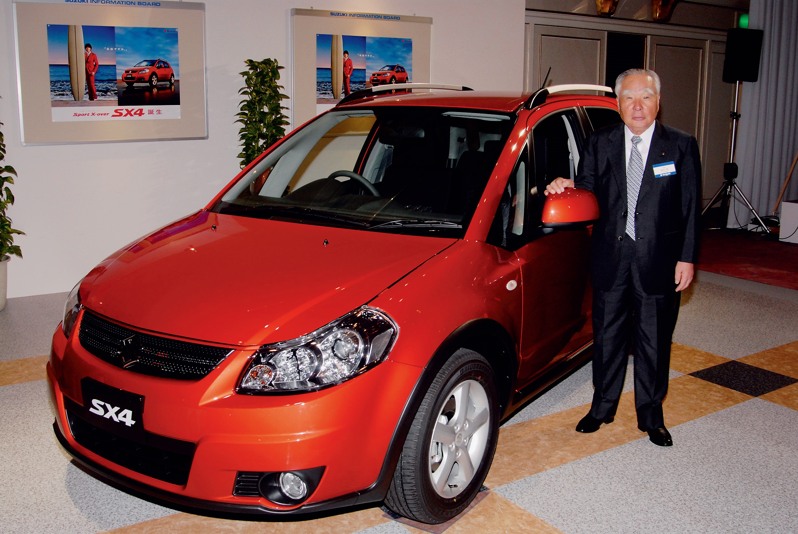  SX4ϥ⥪դաSUVݥΩ2ĤθեȥݡĤꥹݡƥ¤ߤSUVSX4