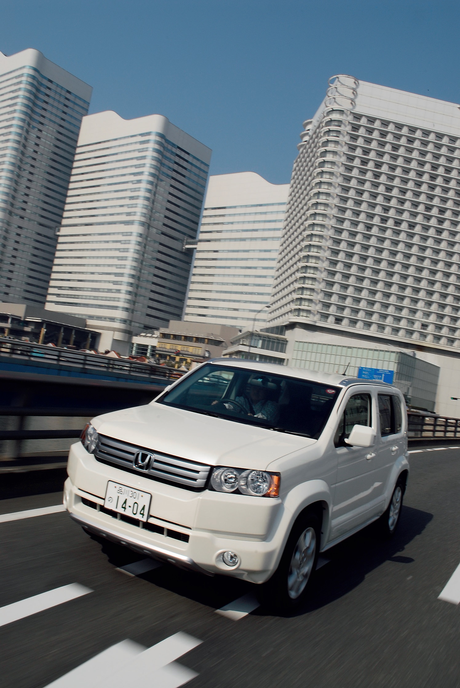 四角いクルマが殺伐とした世界を楽しくする！ホンダ クロスロード