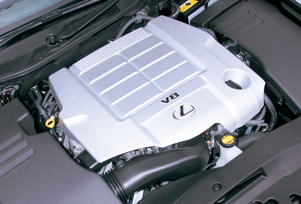 V8、4.6Lを新搭載! 価格は430から29万円アップ