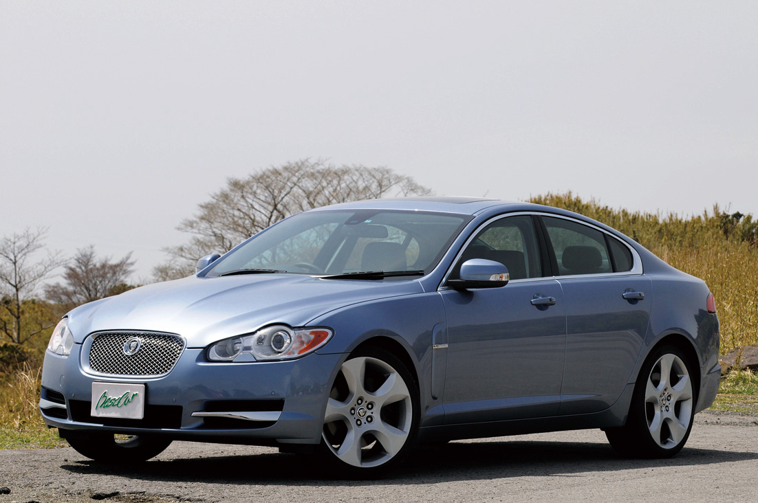 スポーティ＆ラグジュアリーサルーンのジャガーXF販売開始！！