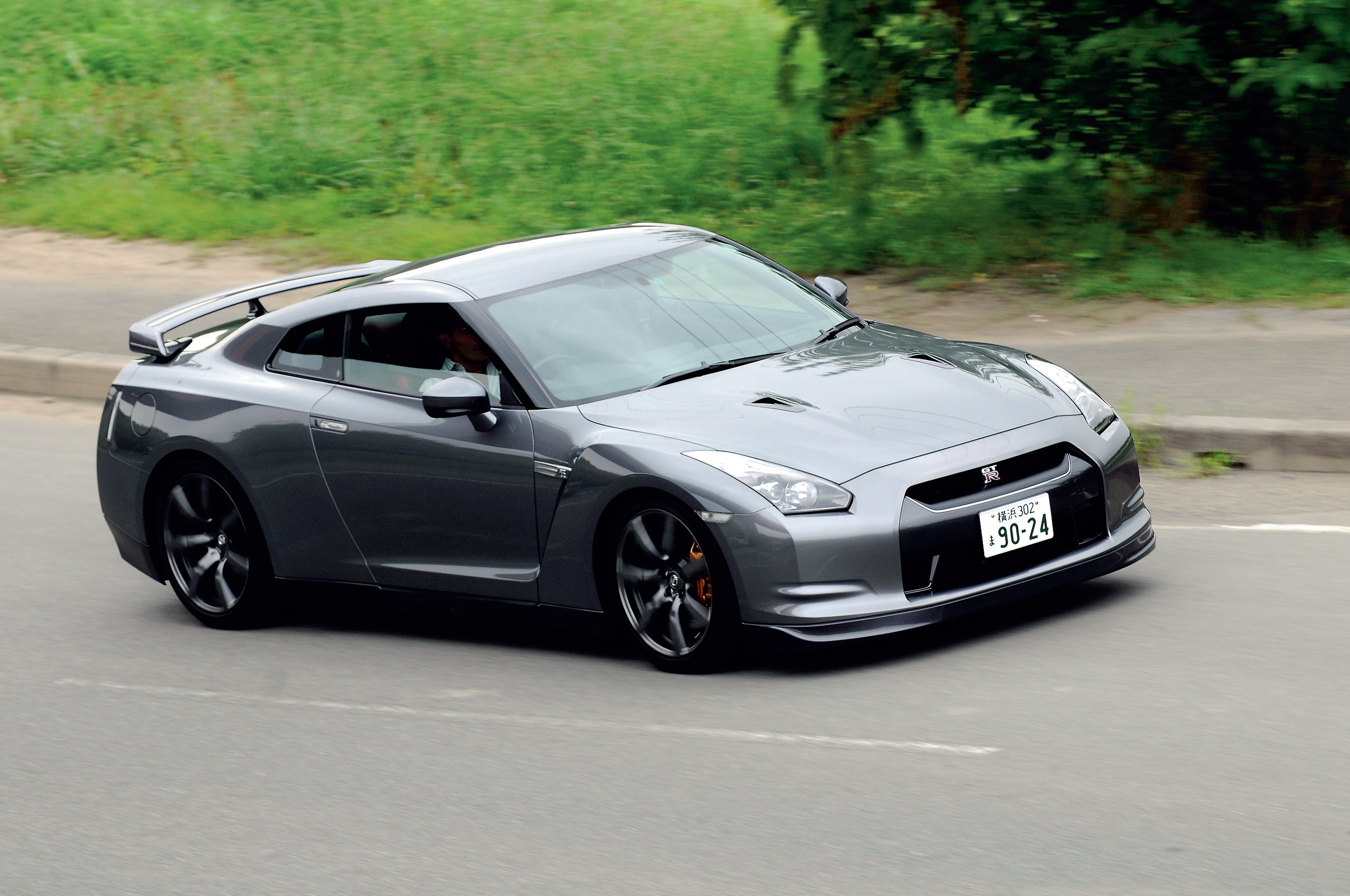 早くもリニューアル！？　サスがソフトになった　日産GT-R　乗って違いはわかるのか？