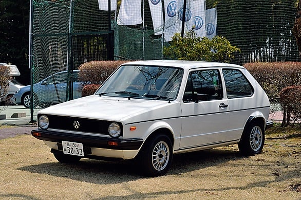 初代ゴルフの登場は’74年。FF2BOXという言葉もこのゴルフ以来使われるようになった。日本仕様は1.5L、70psが中心だった