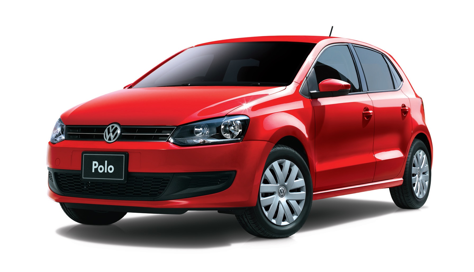 シャープなデザインと走りのポロ！　エコ性能向上でお買い得だ