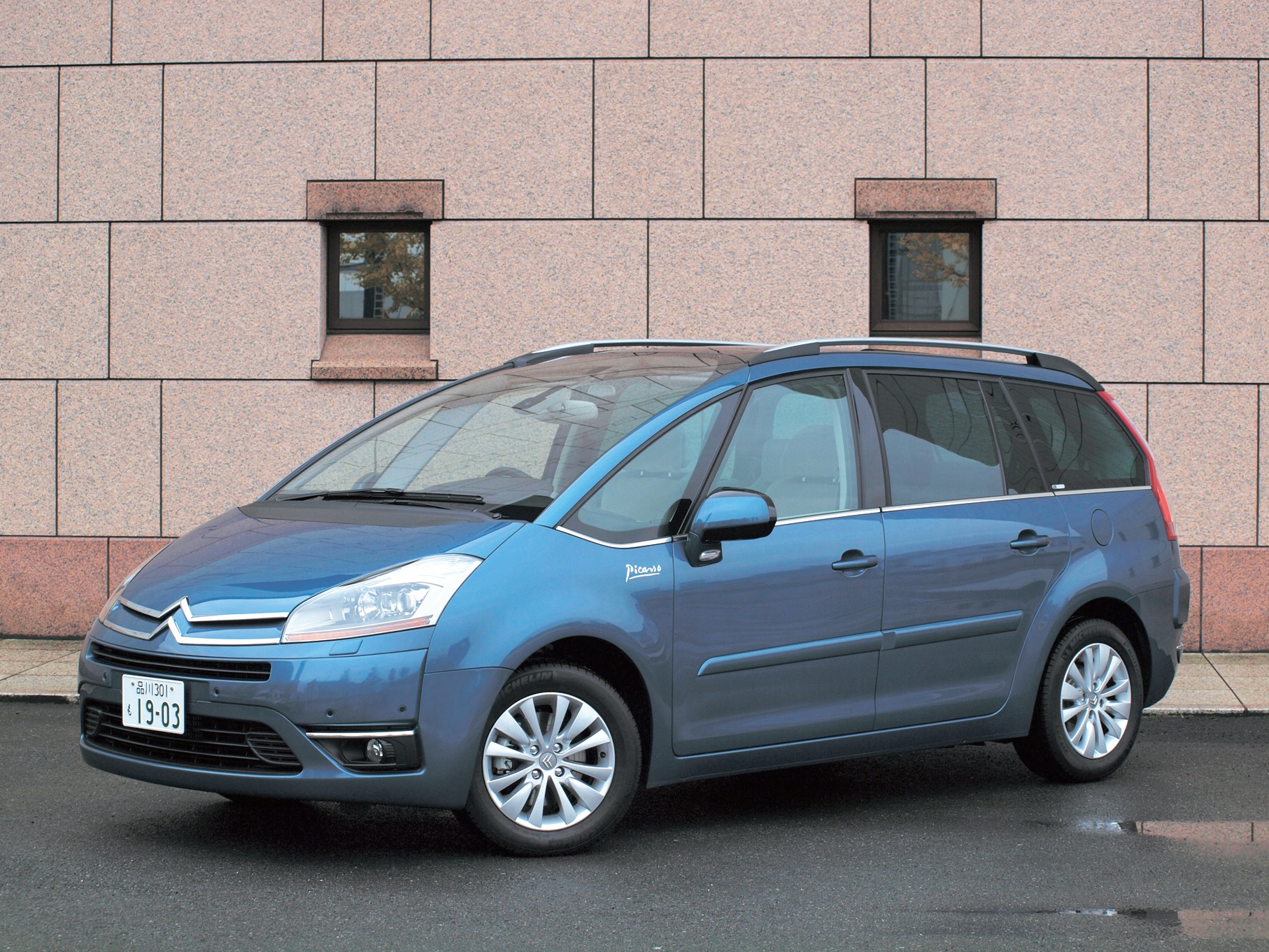 ץ硼ȥο͵Υǥ207&C4 ԥơʤȤ̥Ū˿ʲ