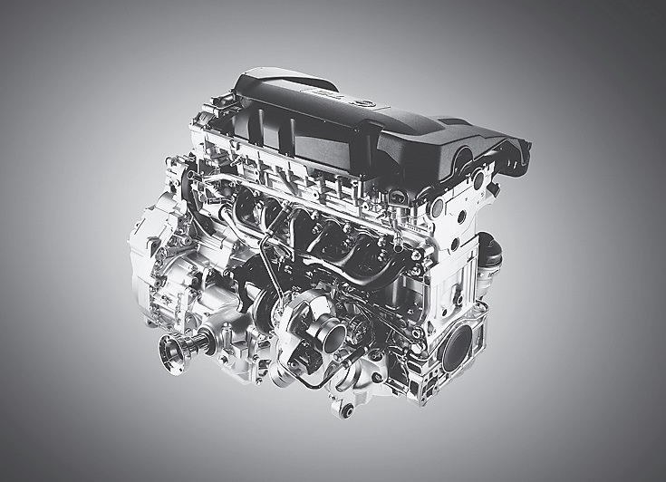 新開発の直4 1.6Lの直噴ターボエンジンは180psを発揮しつつエコカー減税に対応する