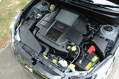 充分な性能を持つEJ25ターボも、新型FAターボと比べると霞んでしまうという
