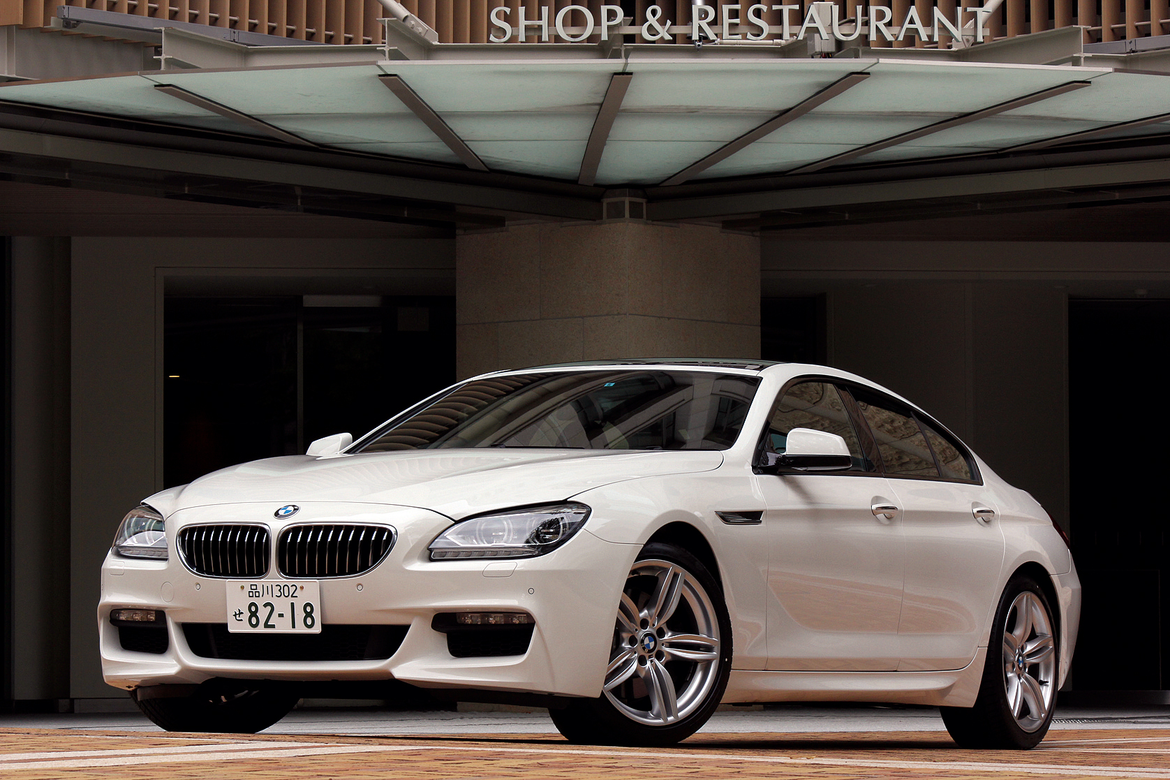 6シリーズをベースとしたBMW初のラグジュアリー4ドアクーペ