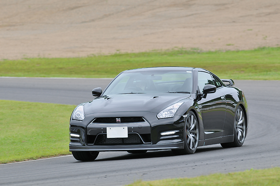 先代モデルと外観の変更なし