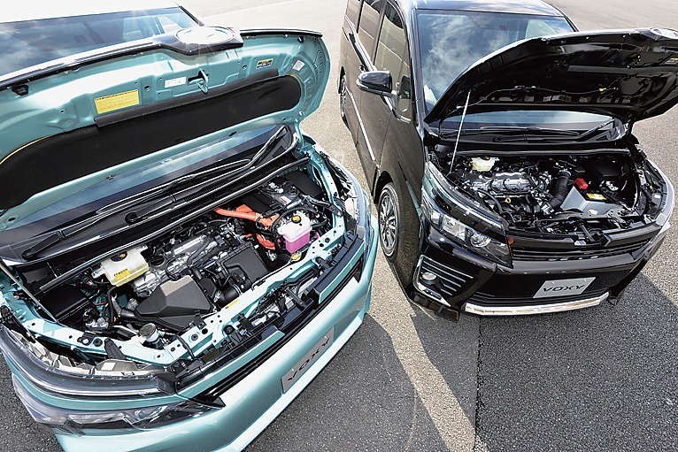 エンジンは2L、直4とクラス初のストロングハイブリッドの1.8L直4+モーターの設定