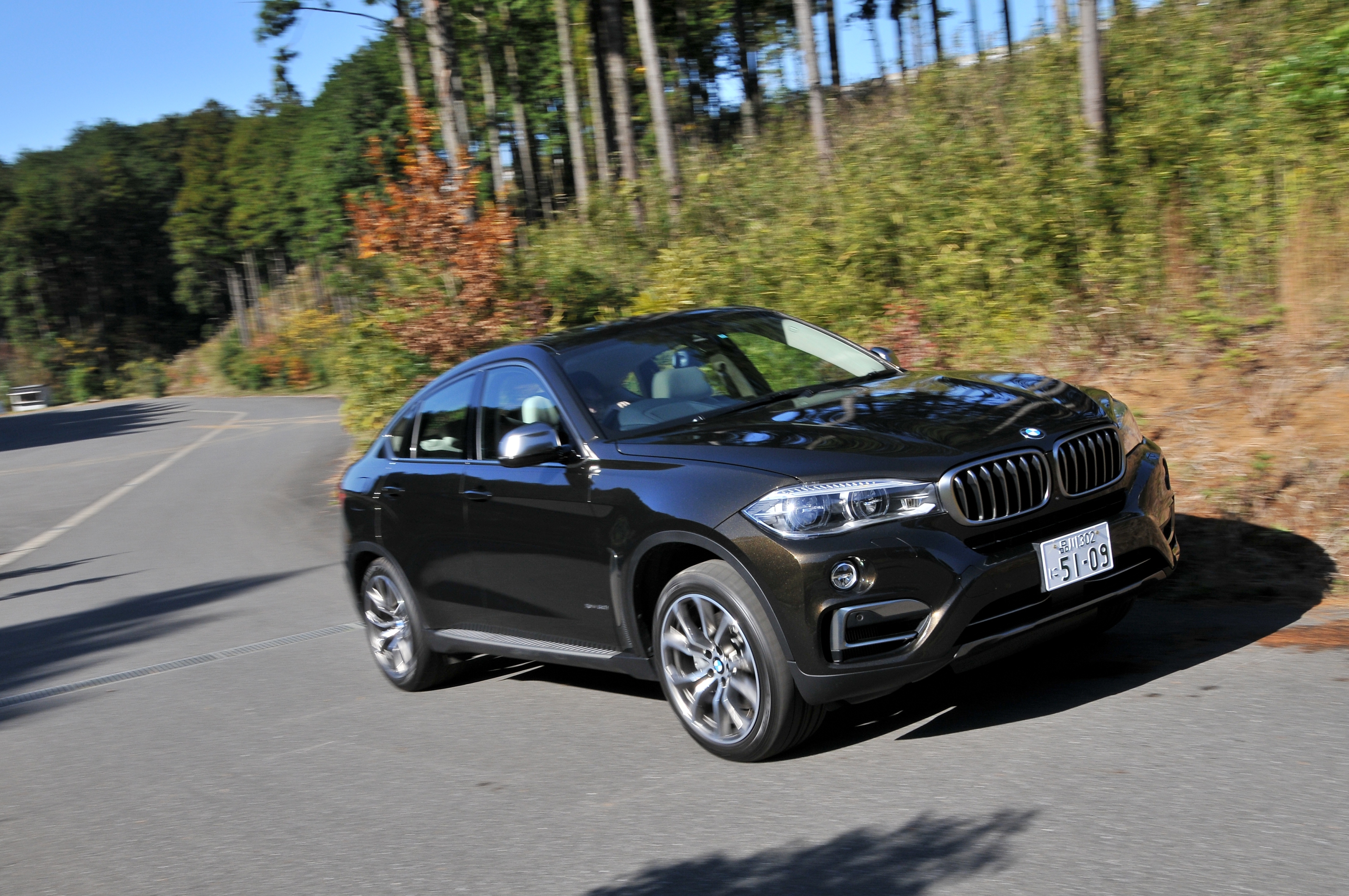 ɤԤǽҤX6 ޤSUVΥ饤Хå