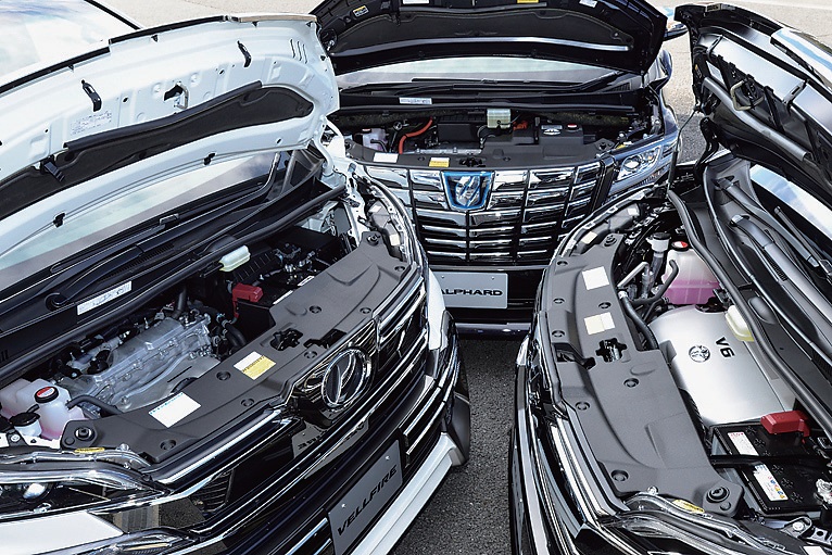 2.5L、直4DOHC: 旧型の2.4Lエンジンは170ps/22.8kgmでJC08モード燃費は10.8km/Lだから大幅性能アップ