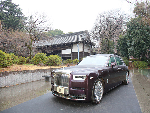 高級車の代名詞 新型ロールスロイス ファントムが示す圧倒的な美意識 中古車なら グーネット