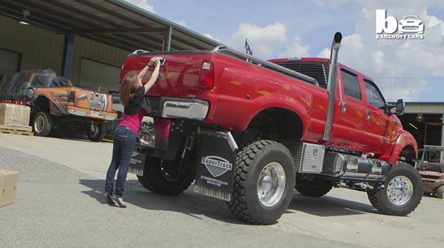 日本では無理 ピックアップのスーパーサイズカスタム 中古車なら グーネット