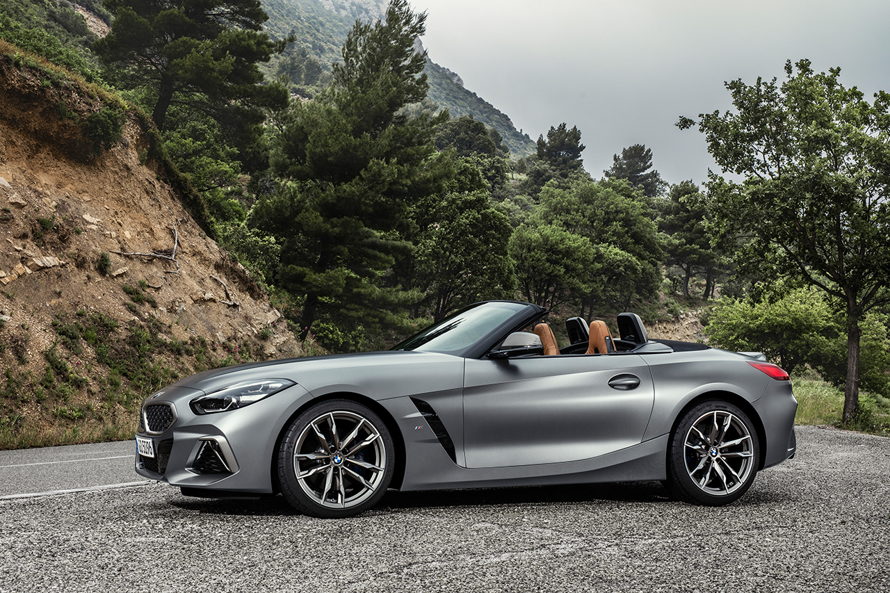 Bmw オープンスポーツ 新型z4を発売 中古車なら グーネット