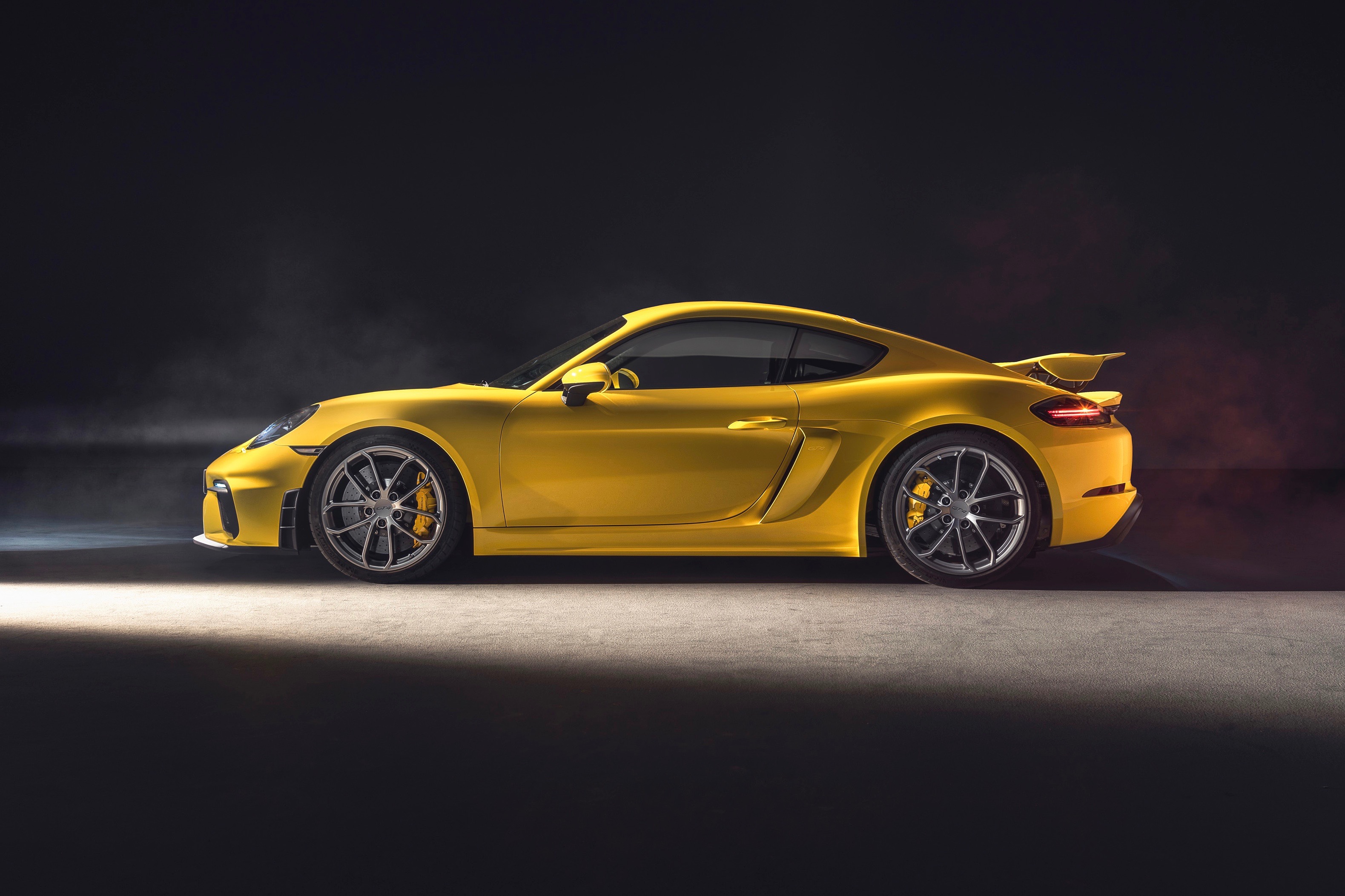 ポルシェ 718シリーズに 718 スパイダー 718 ケイマン Gt4 を追加 中古車なら グーネット