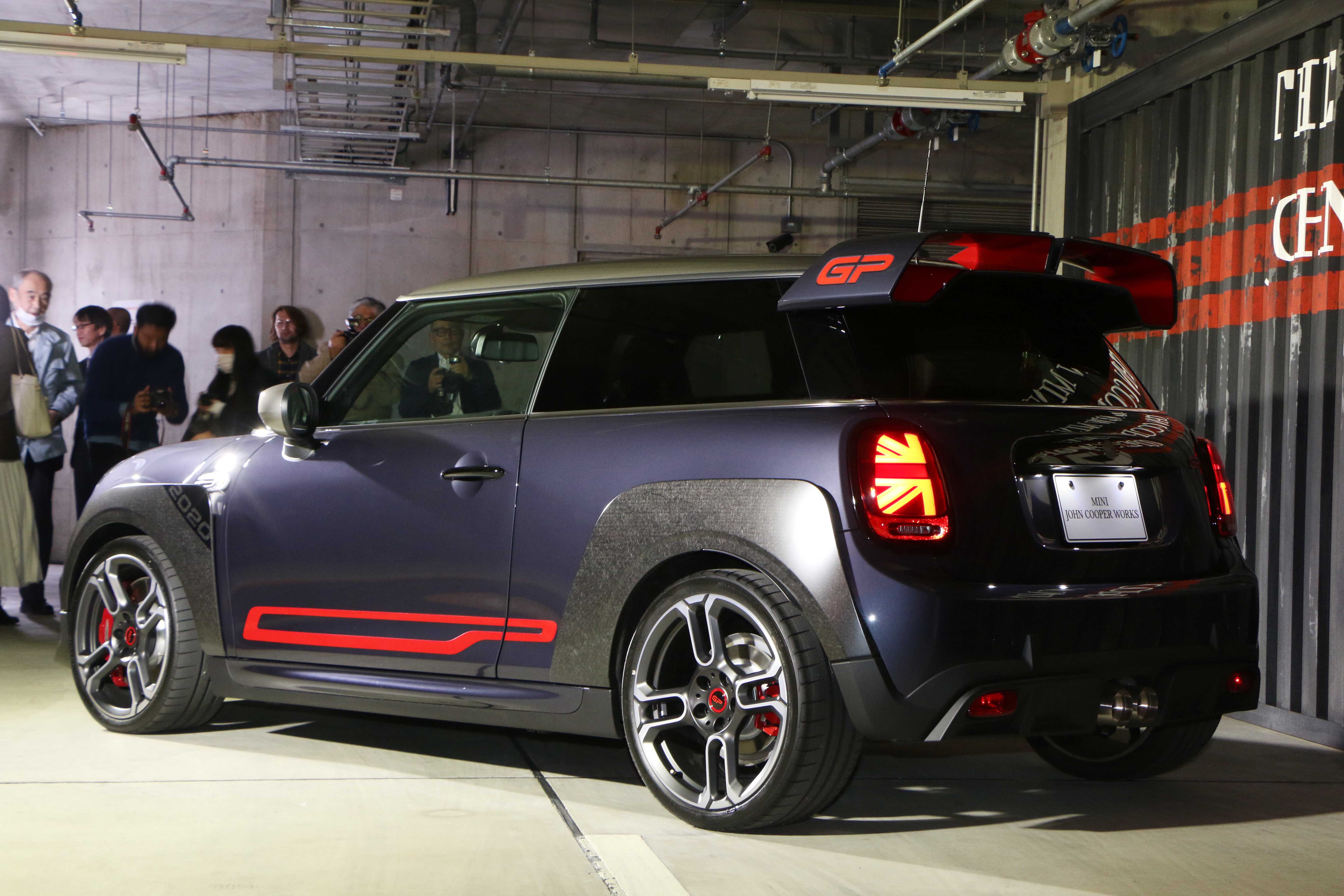 3代目は歴代最強スペックへ Mini John Cooper Works Gp を発売 中古車なら グーネット