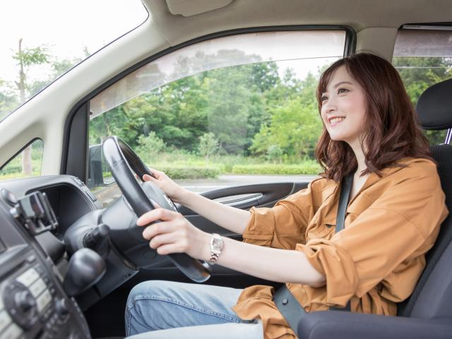 車のエアコンから水漏れ 焦る前に原因を確かめて適切に対処しよう 中古車なら グーネット