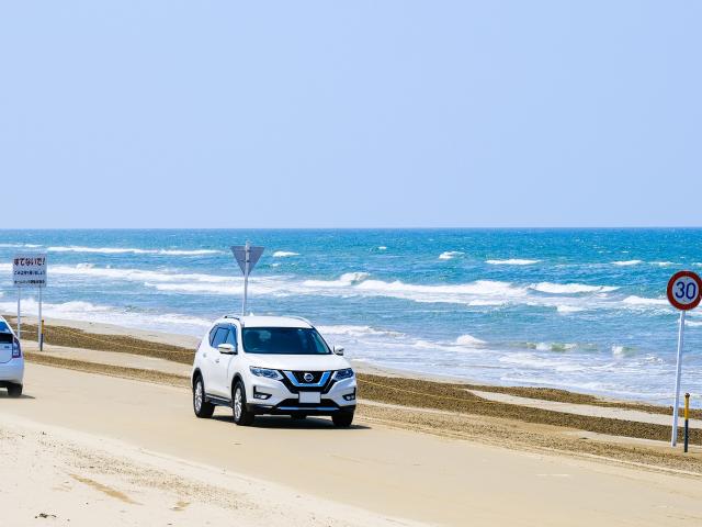 車のエアコンから水漏れ 焦る前に原因を確かめて適切に対処しよう 中古車なら グーネット