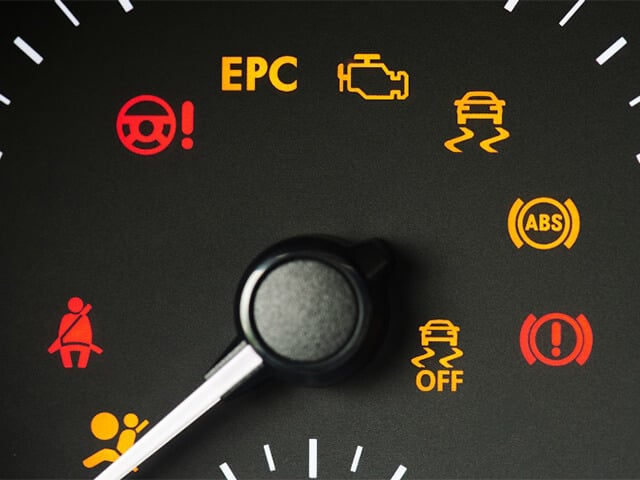 車のランプ 警告灯 一覧 代表的な種類と意味 点灯時の対処方法 車検や修理の情報満載グーネットピット