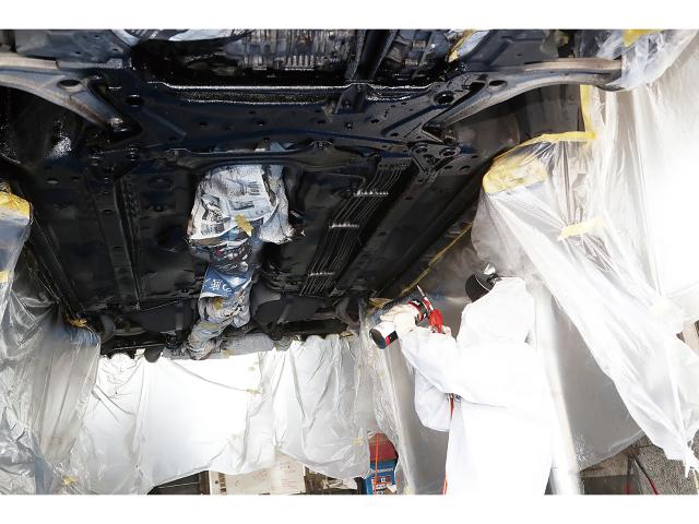 車のボンネットから白い煙が出る原因と対処法 車検や修理の情報満載グーネットピット