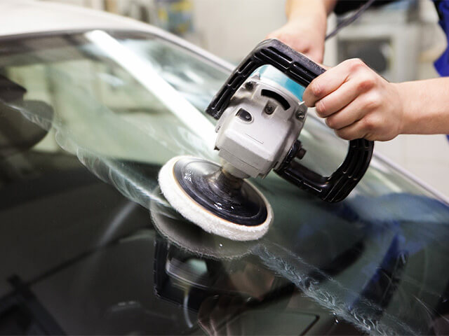 フロントガラスの油膜とは コーティングは効果的 原因と対処法について徹底解説 車検や修理の情報満載グーネットピット