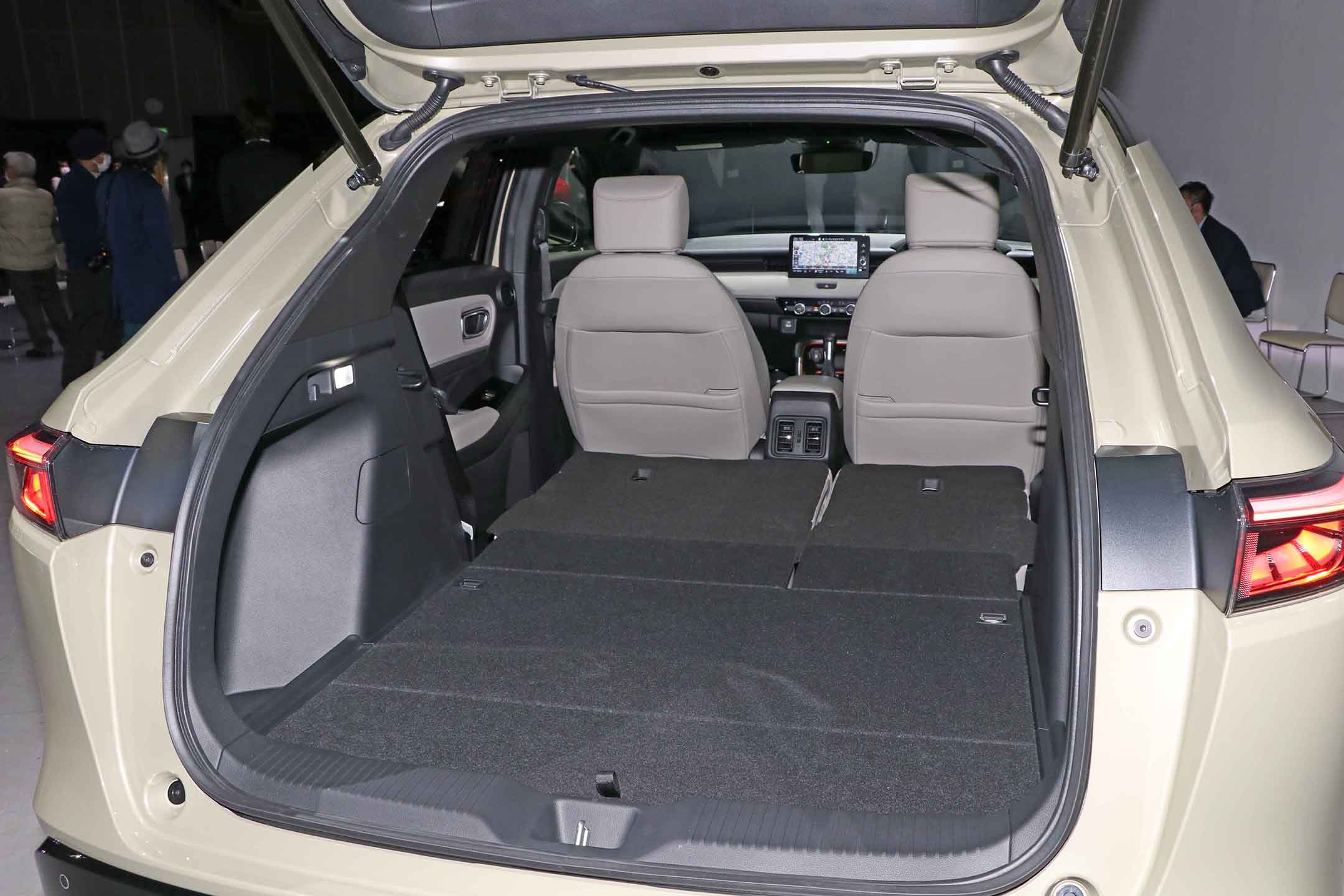 ホンダ 新型ヴェゼル インテリア