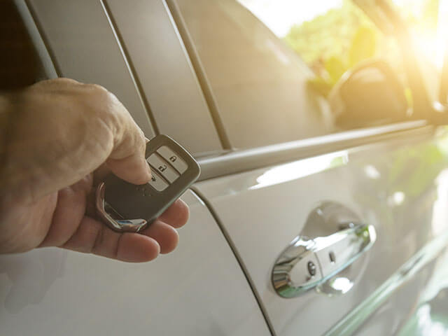 車のスマートキーって何 キーレスとの違いを比較 使い方と注意点 車検や修理の情報満載グーネットピット