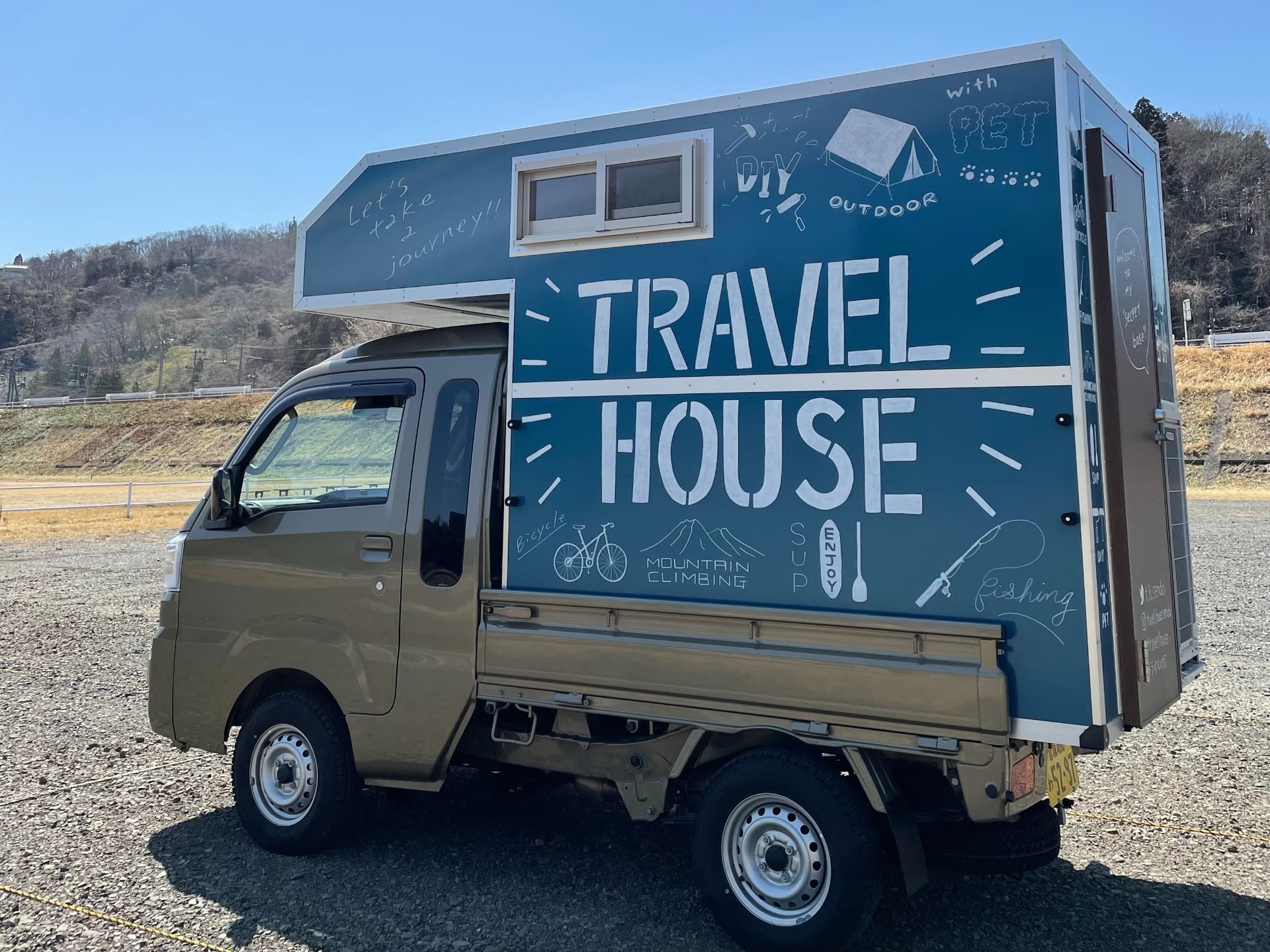 キッチンカーにも使える 着脱可能な軽トラキャンピングカー Travel House 販売 中古車なら グーネット