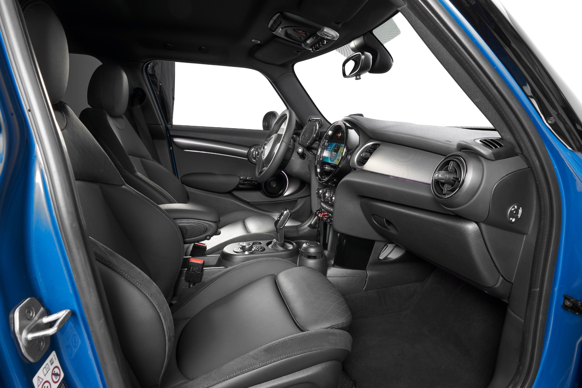 新型MINI クーパーS 5ドア　フロントシート