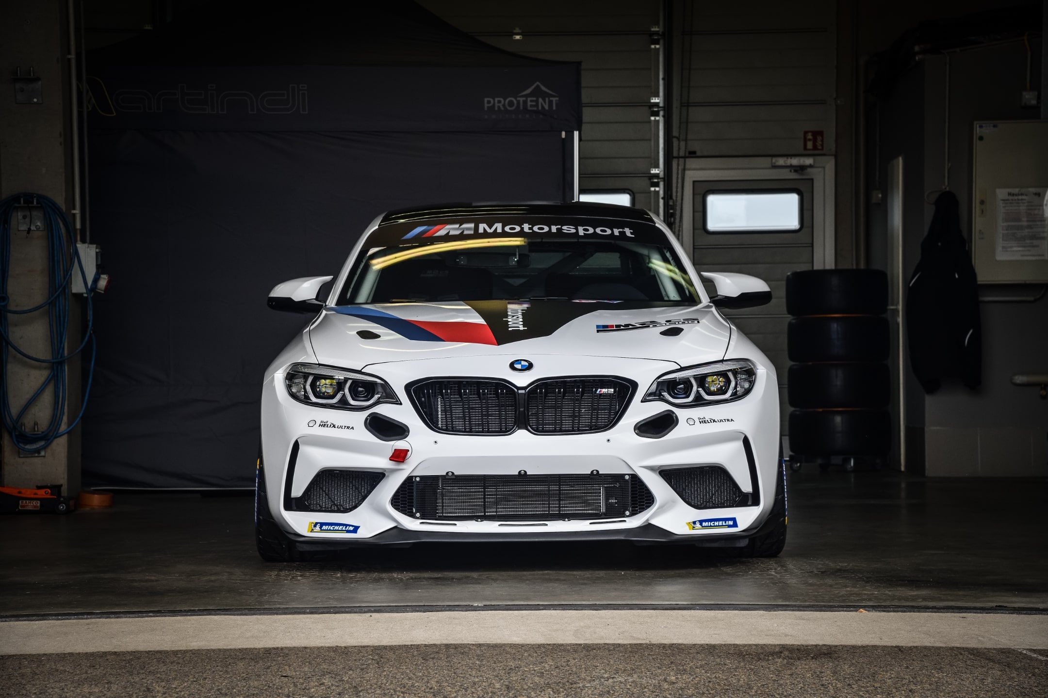 Bmw M2 Cs レーシングを購入可能な日本唯一のmモータースポーツ正規ディーラー誕生 中古車なら グーネット