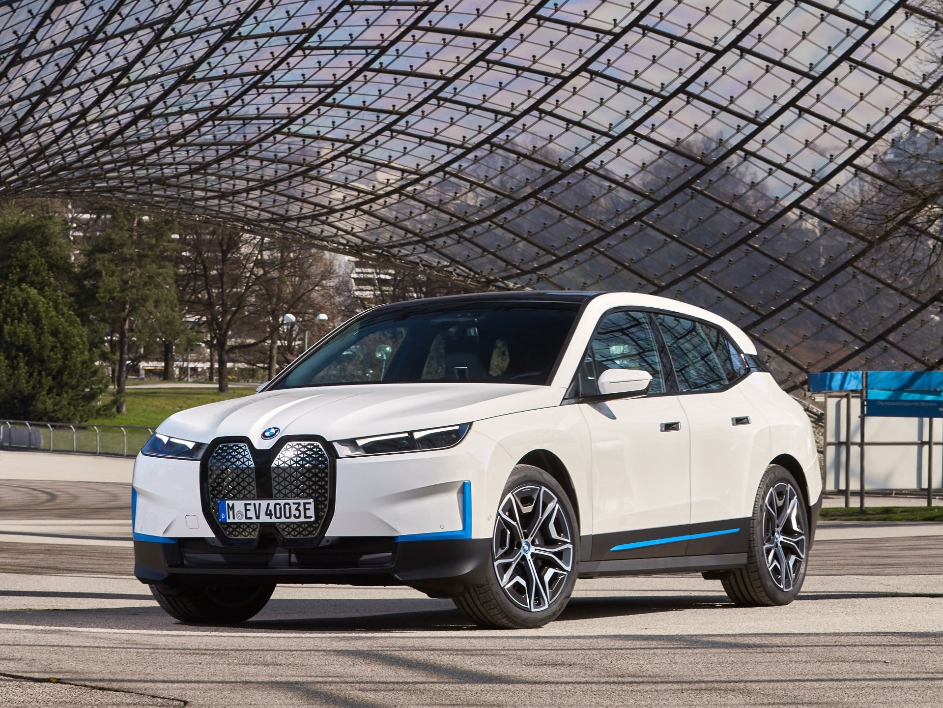 BMW iX xDrive40