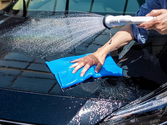 コーティング車も洗車が必要 効果を持続させる正しい方法とngな行為 車検や修理の情報満載グーネットピット