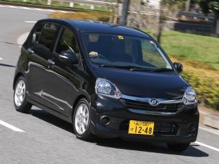 ダイハツ ミライース