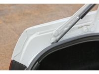 溶接とシーラーに異常がないか見る