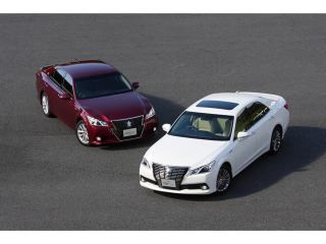 トヨタ クラウン 新車紹介 中古車なら グーネット