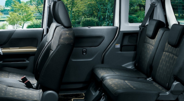 スペーシアカスタムJSTYLE