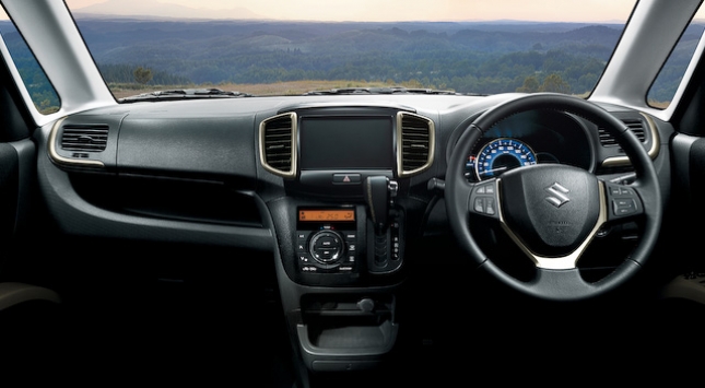 ソリオBANDIT インパネ