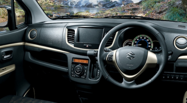 ワゴンRスティングレー 内装