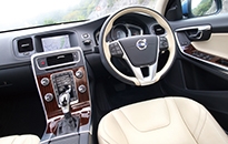 ボルボ V60 コックピット