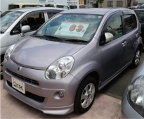 軽自動車と比べてコンパクトカーの中古車は値落ち幅が大きく狙い目。内容充実しているため満足度も高い。