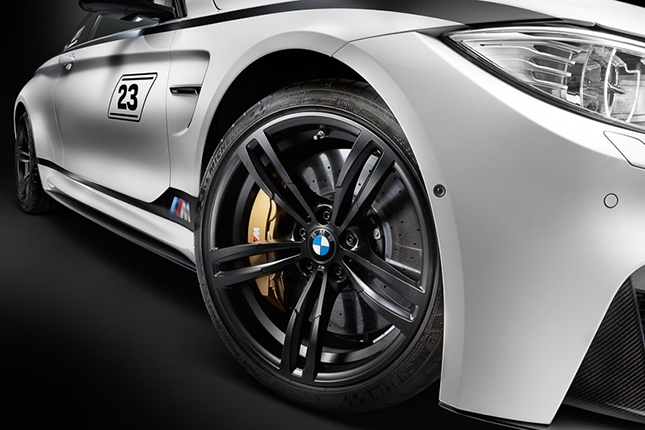 BMW M4 DTM Champion Edition