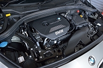 BMW 2シリーズ アクティブツアラー エンジン