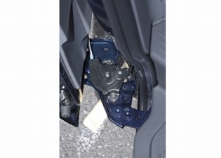 トヨタ ハイエース バン （スライドドア4）