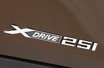 BMW X1（xDrive）
