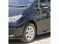 トヨタ ウィッシュ（左側面）