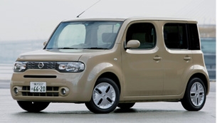 日産 キューブ