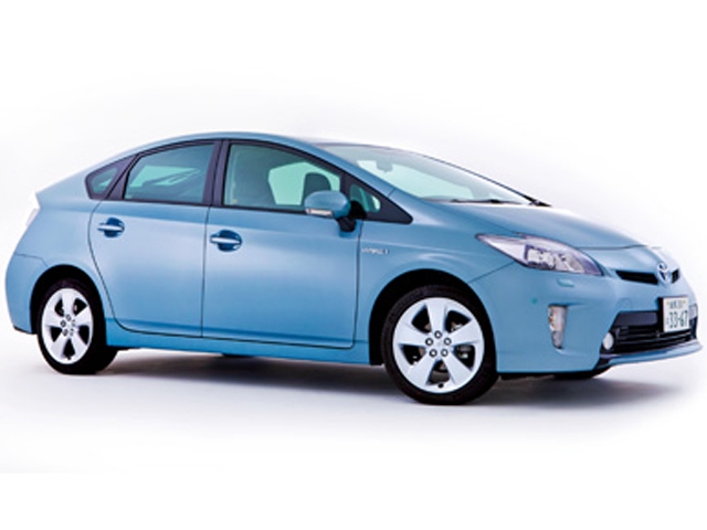 中古車買うなら断然“現行型”