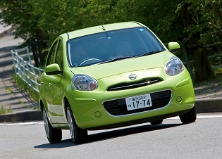 日産 マーチ