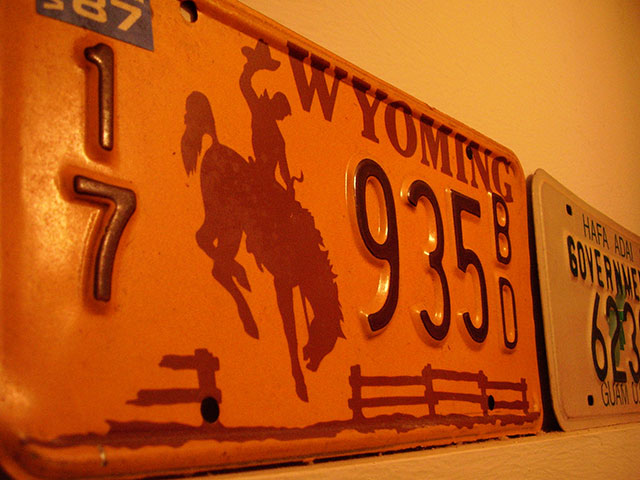 車検切れの車のナンバーは返却する必要があるのか